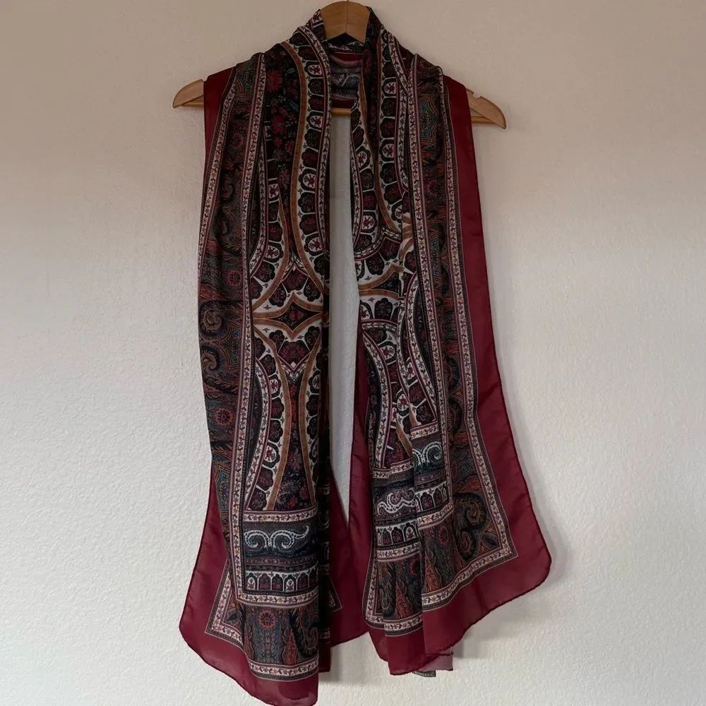 Printed scarf - Picture 4 of 5